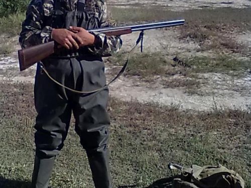 в полной боевой  на болото