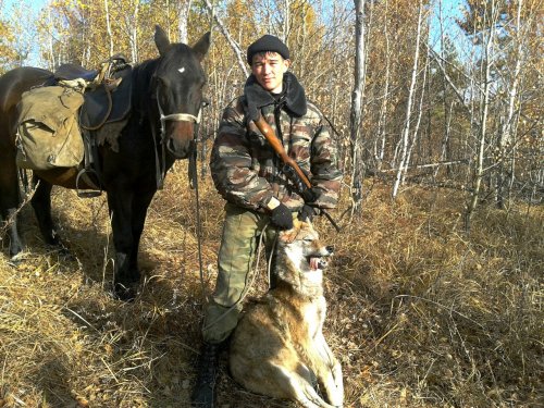 выскочил