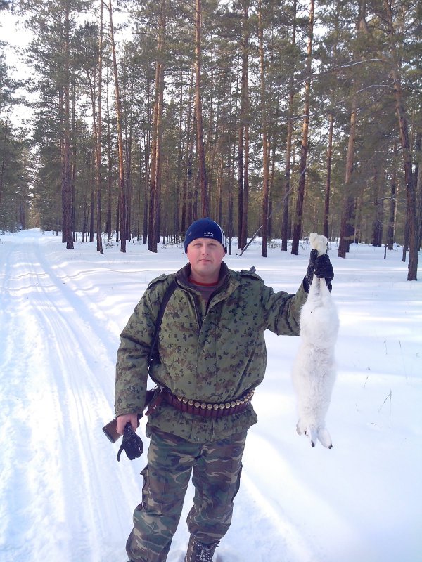Два дня гоняли.