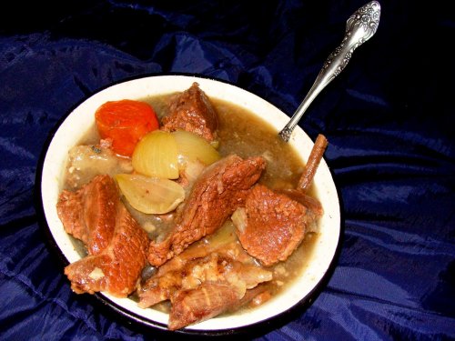 Шурпа из грудины Лоськи.