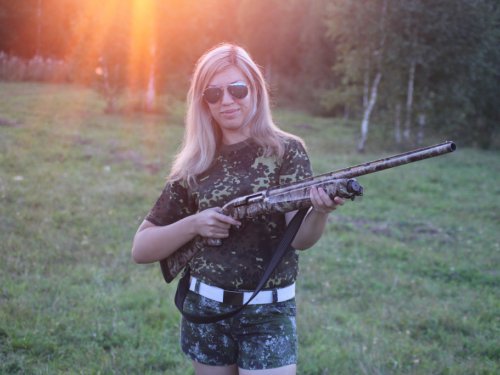 Жена
