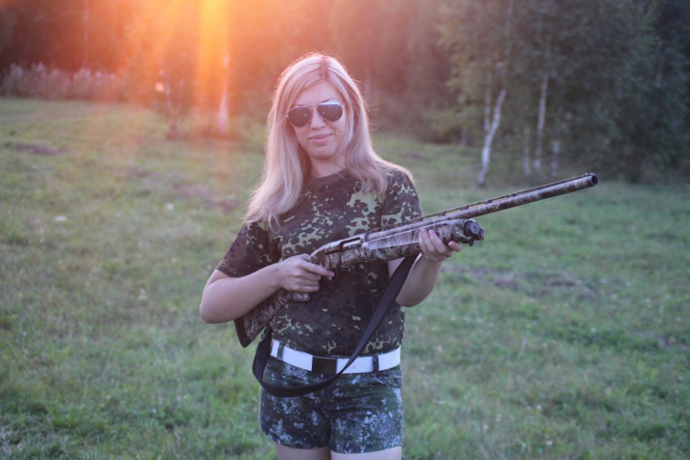 Жена