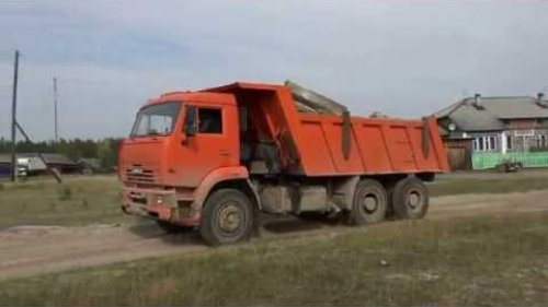 ДОМИК ОКНАМИ В САД