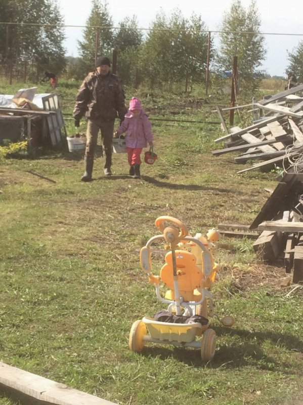 Папина помощница