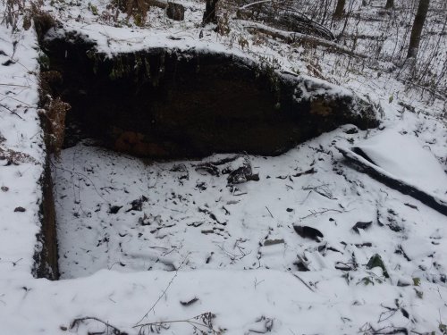 Отец попросил заехать посмотреть наше зимовье.. а там как говориться "мир не без добрых людей"