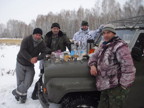 Очень скромный перекус на охоте.