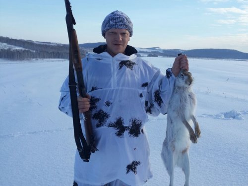 По свежему снегу