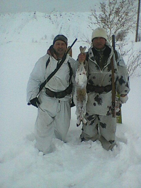 Четыре часа тропления и трофей взят.