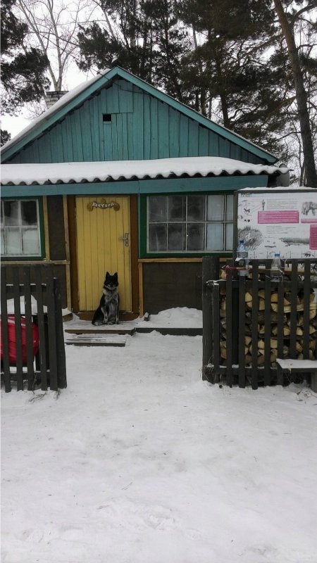 На охотничьей базе