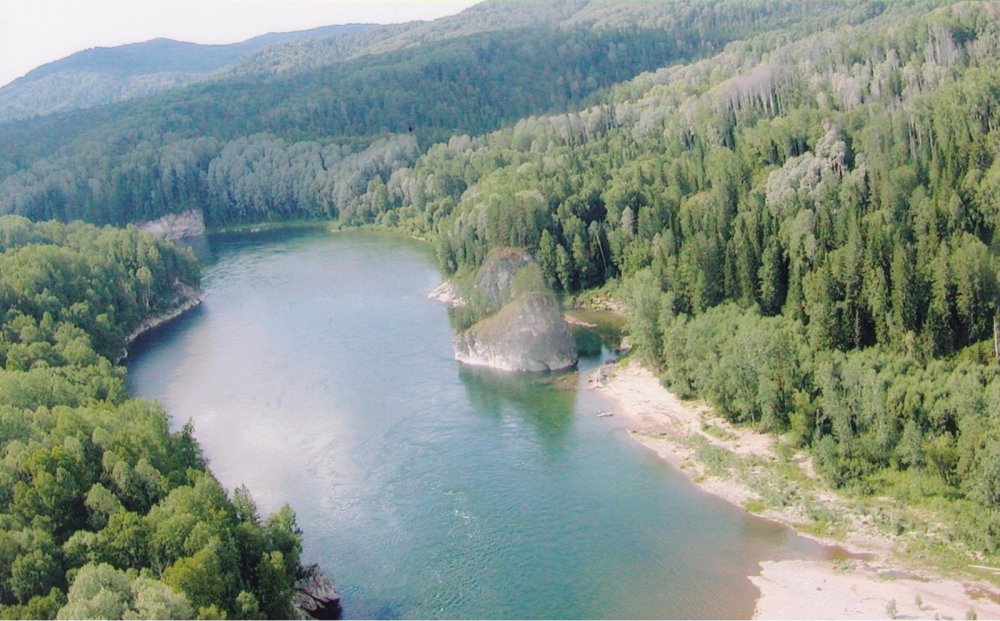 река Казыр.