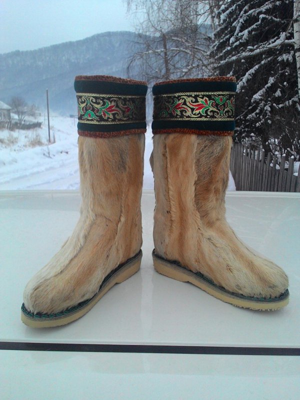 унты