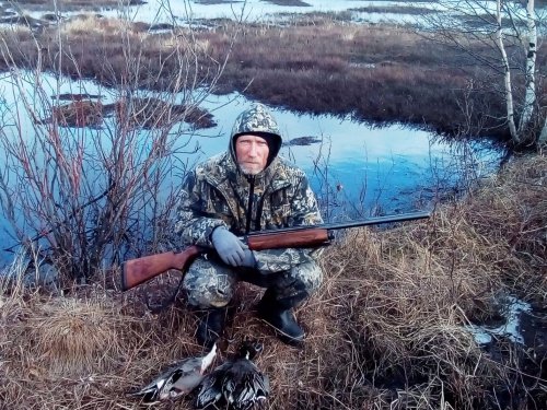 Троих Мурка уложила.