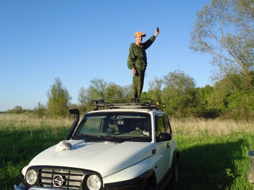 в поисках связи...