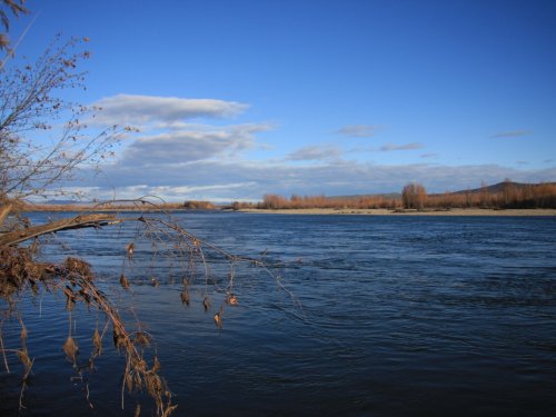 река Мома