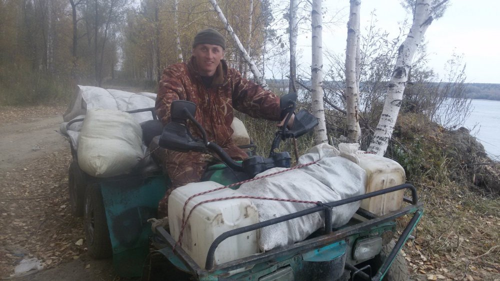 Вот вроде получше видно технику!