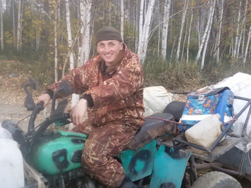 Вот такие самоделки встречаются на лесных дорогах!