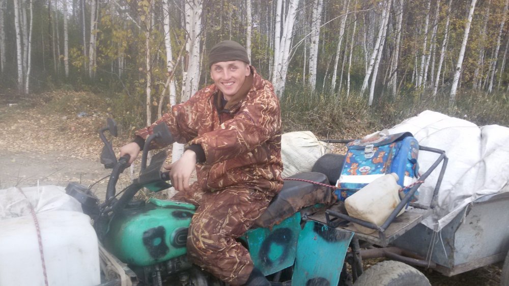 Вот такие самоделки встречаются на лесных дорогах!