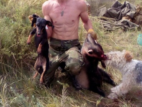 жарковато, шапку не снял что бы не напекло:):):)