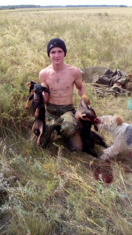 жарковато, шапку не снял что бы не напекло:):):)