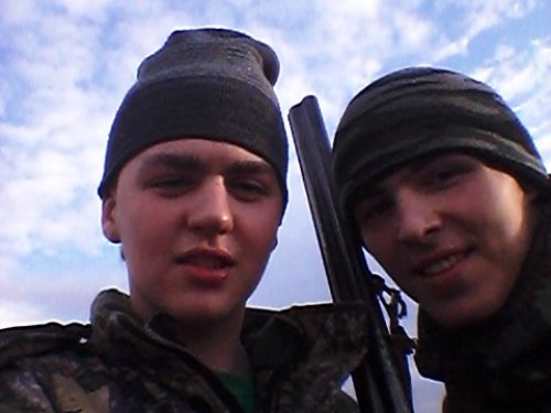 весна 2014)с братишкой на охоте)