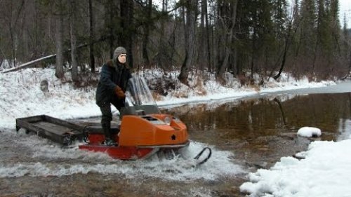 Конец промыслового сезона. Одинокий промысел в тайге.