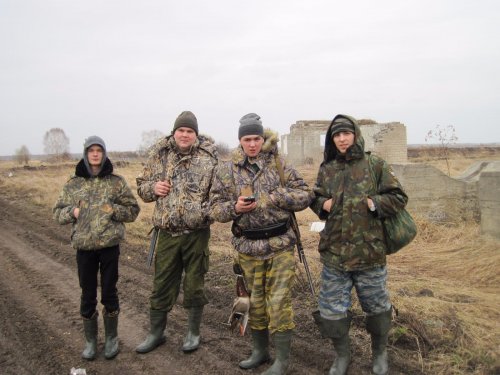 охотники)