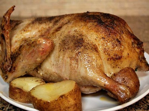 Печёная утка с майонезом и чесноком