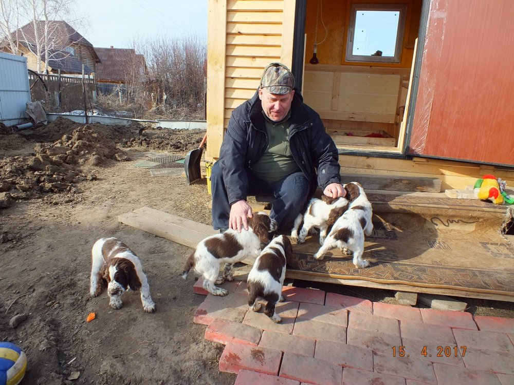 Малинький дядя приехал поиграть...