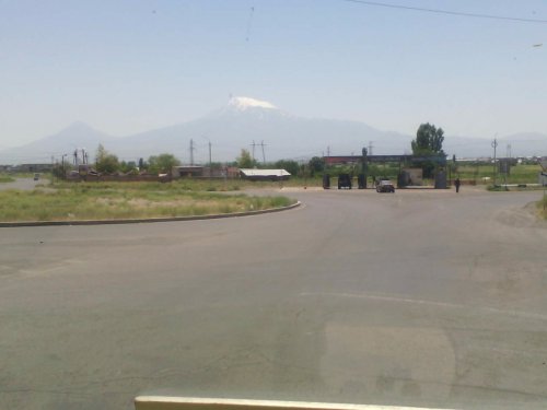 в дали гор Арарат