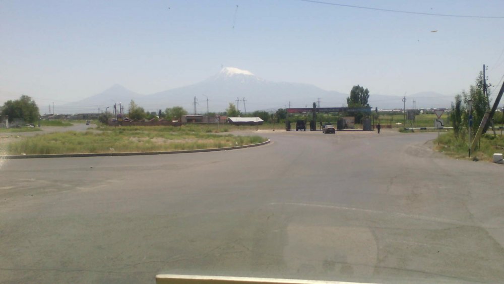 в дали гор Арарат