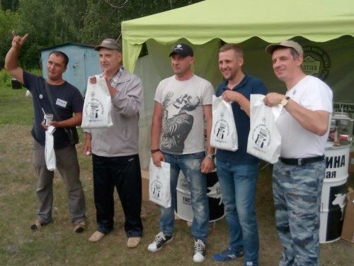 Участники поедания.