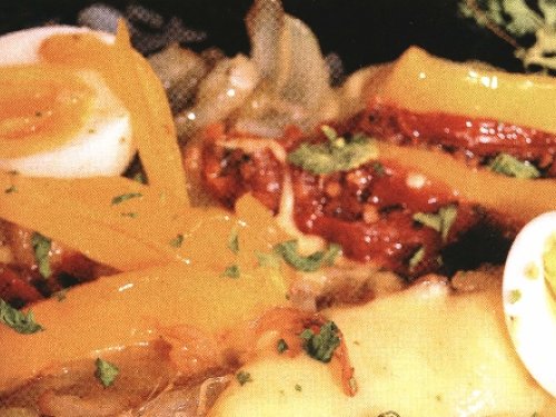 Запеканка с рыбой, кукурузой и перцем