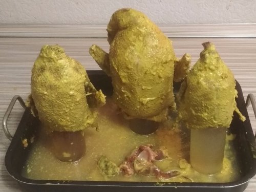 Решил откушать немного))))
