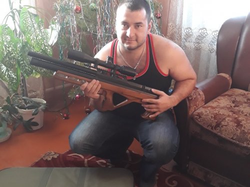 Дедушка мороз подарил дедушку