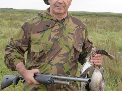 Джеймс Бонд мне не соперник.