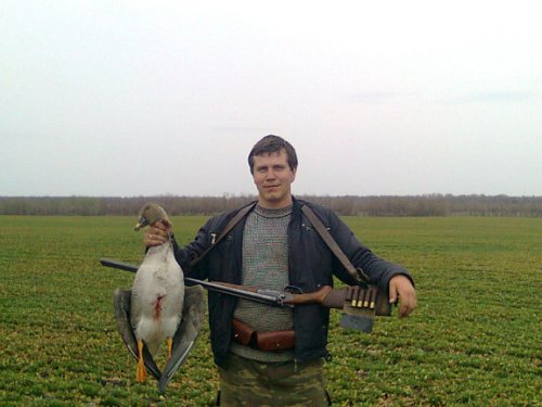 Джеймс Бонд.отдыхает