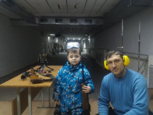 Не чего дома сидеть.