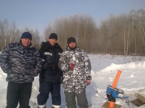 Маленько постреляли)