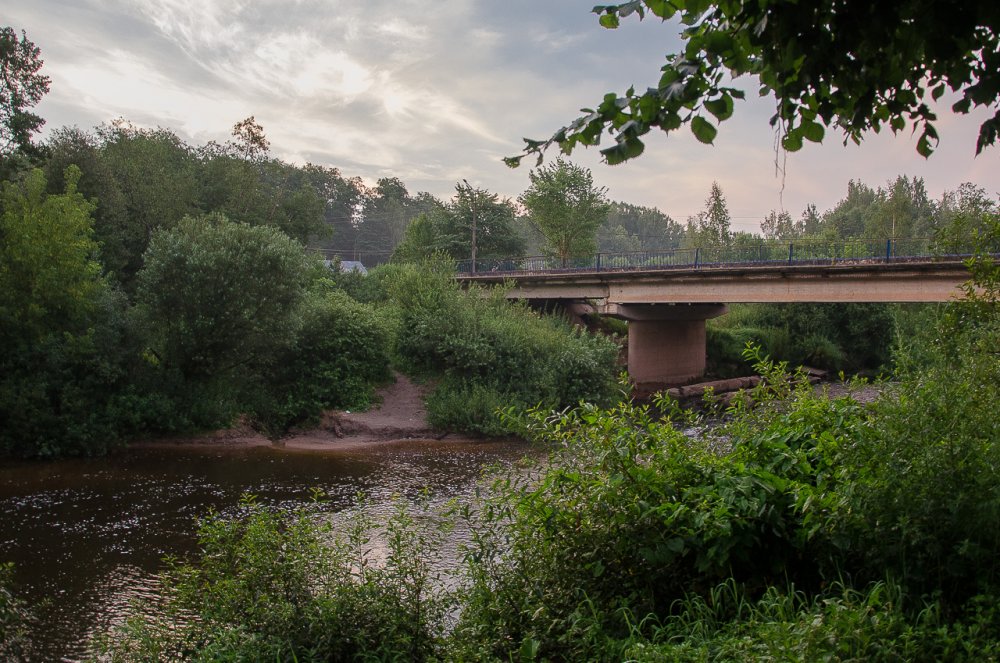 На реке.