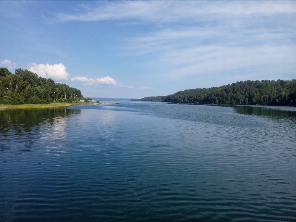 Залив Иркутского моря