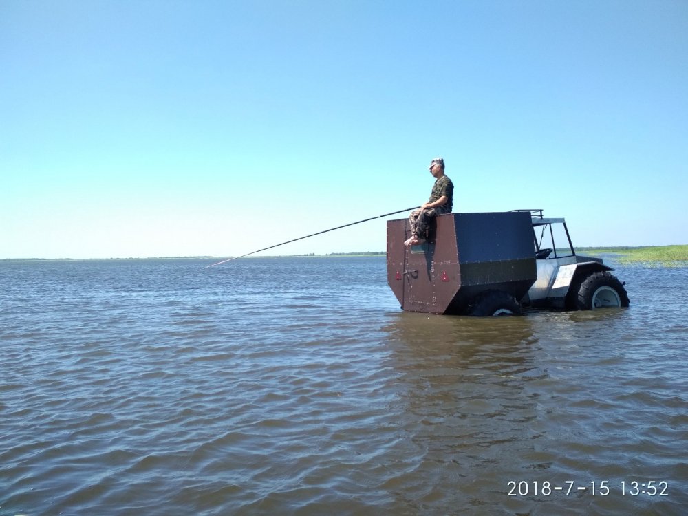 на рыбалке