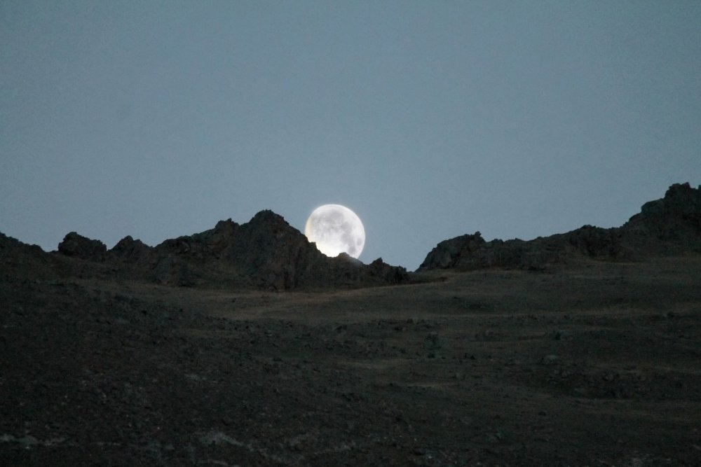Восход луны