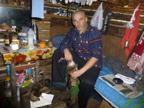 Вечер в зимовье.