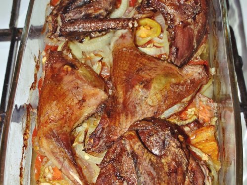 Тетерев с коньяком и помидорами