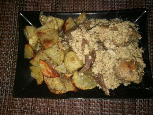 Рябчик в сметане с грибами и орехом