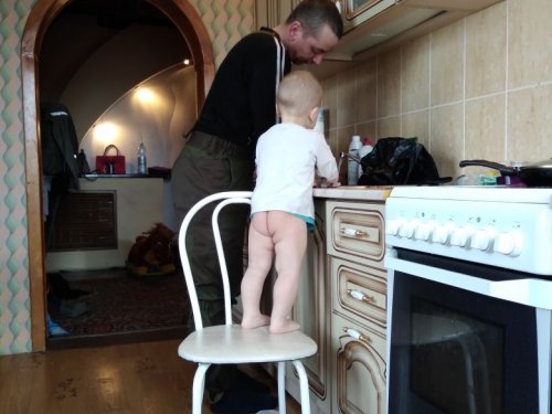 Голожопый помощник