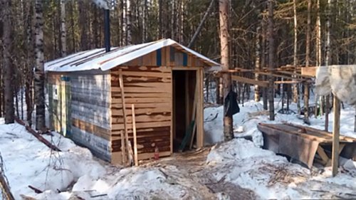 Избушка за четыре дня