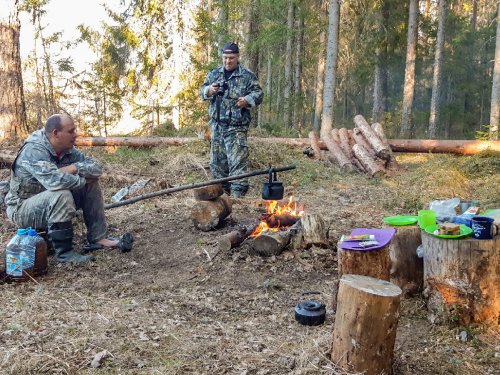 В ожидании.