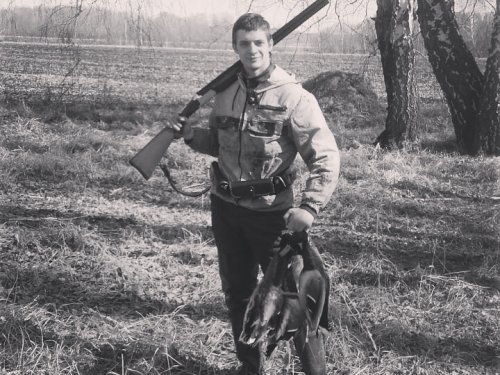 С полем!)