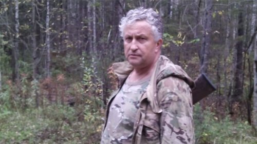 Последние новости по расстрелявшему рабочих лаек чиновнику.
